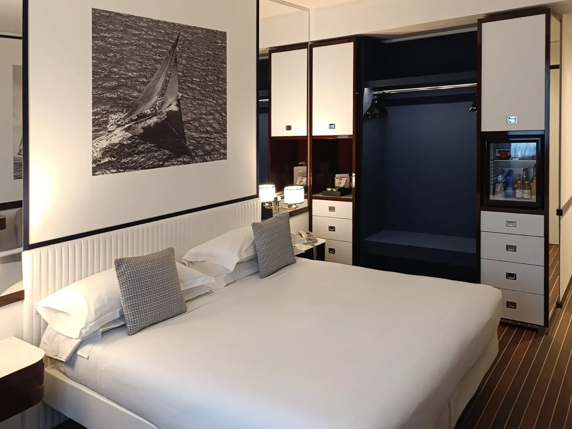 C&B-Starhotels Genova 5